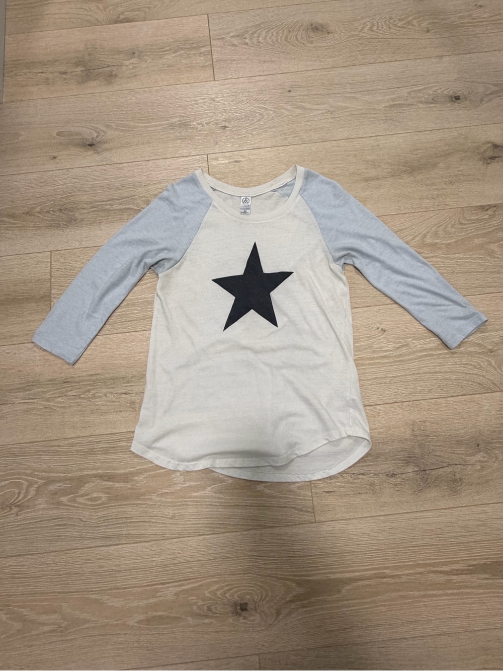 Alternative Cream Raglan Tee with Light Blue Sleeves & Black Star Graphic